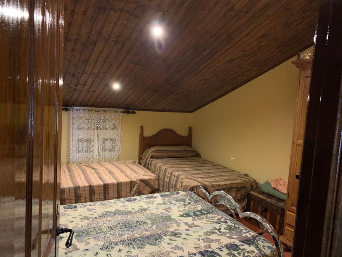 Monte Rosado Viviendas Vacacionales La Peza 外观 照片